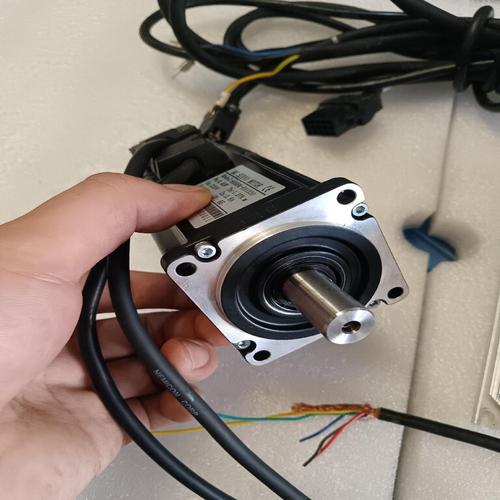 伺服電機漏電流過大