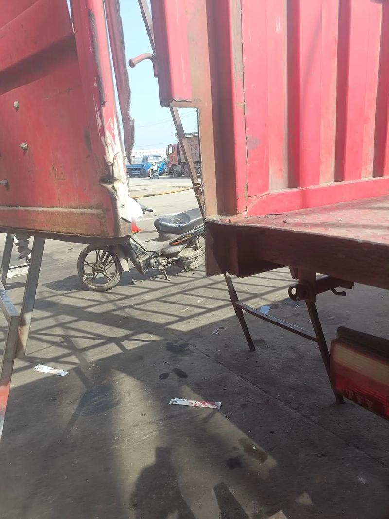 合肥維修貨車車廂