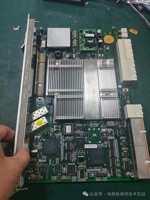 復雜電路板維修方法