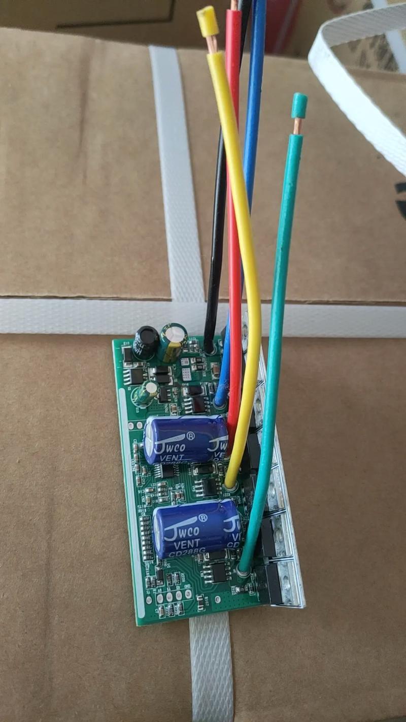 直流泵電路板接線