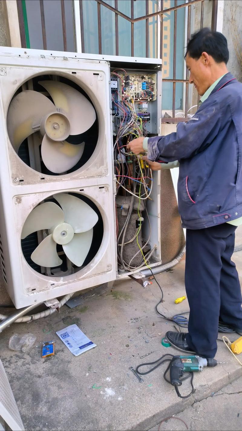 老空調維修要找廠家嗎