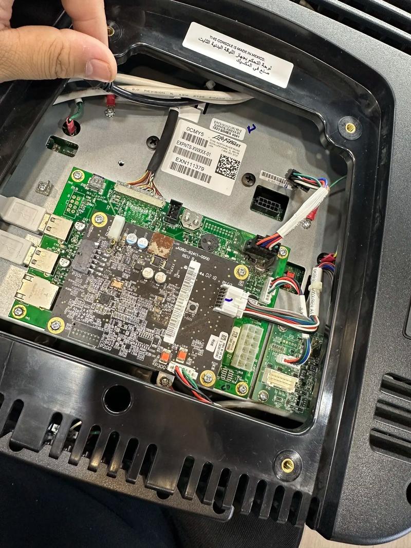 跑步機電路板怎么拆