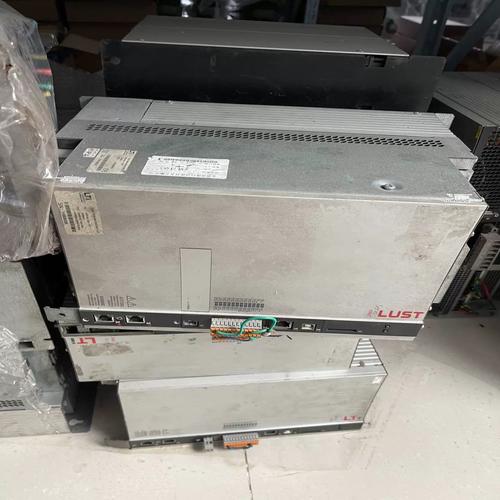 路特斯伺服電機