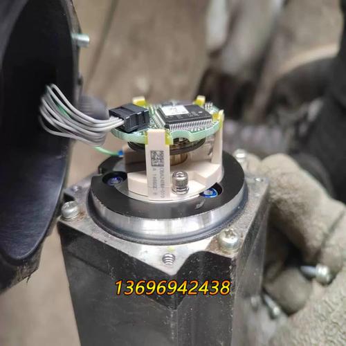 阿爾法伺服電機編碼器拆卸與安裝