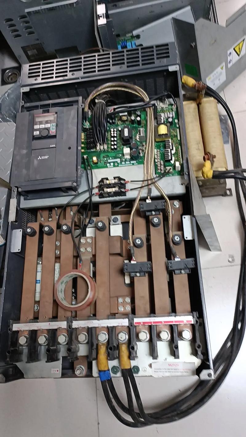 ABB變頻器維修視頻幫助解決常見故障問題