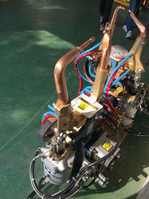 以太倉機器人焊槍維修：高效解決方案