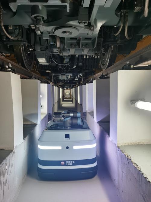列車機器人維修評論