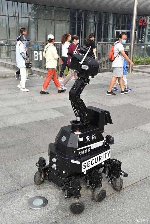 室外保安機器人維修：提升安全警戒的新媒體趨勢！
