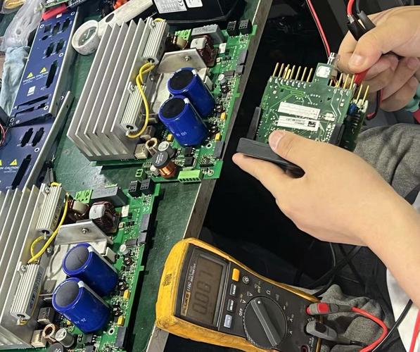 工控電路板芯片維修多少錢，工控電路板維修培訓學校