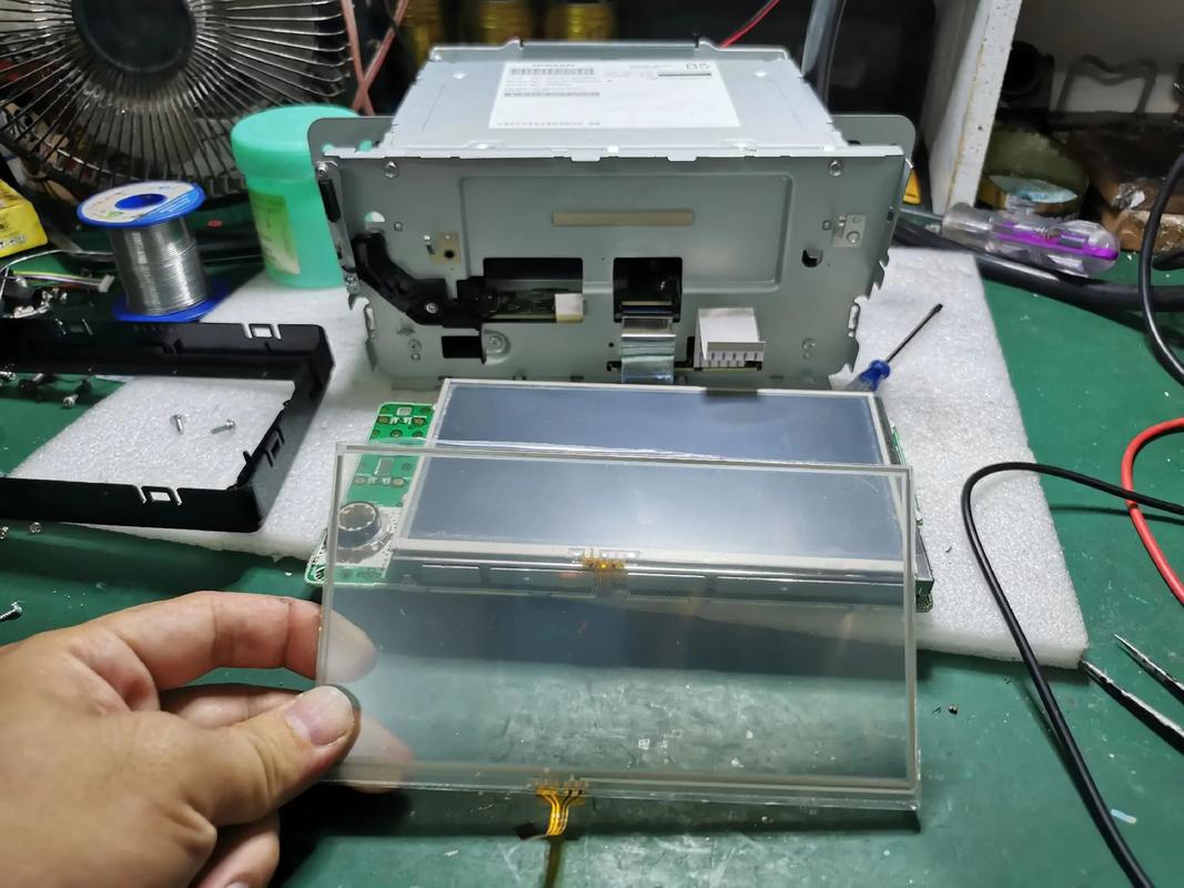 巴中車載觸摸屏維修