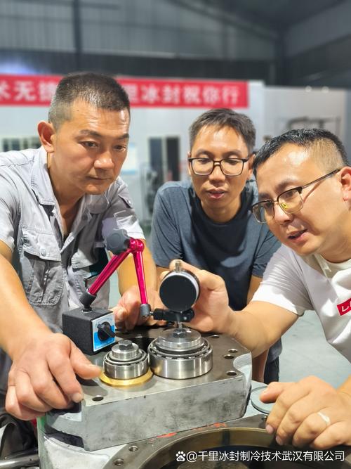 我是機器人維修師傅