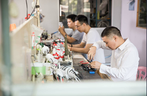 披薩機器人免費維修