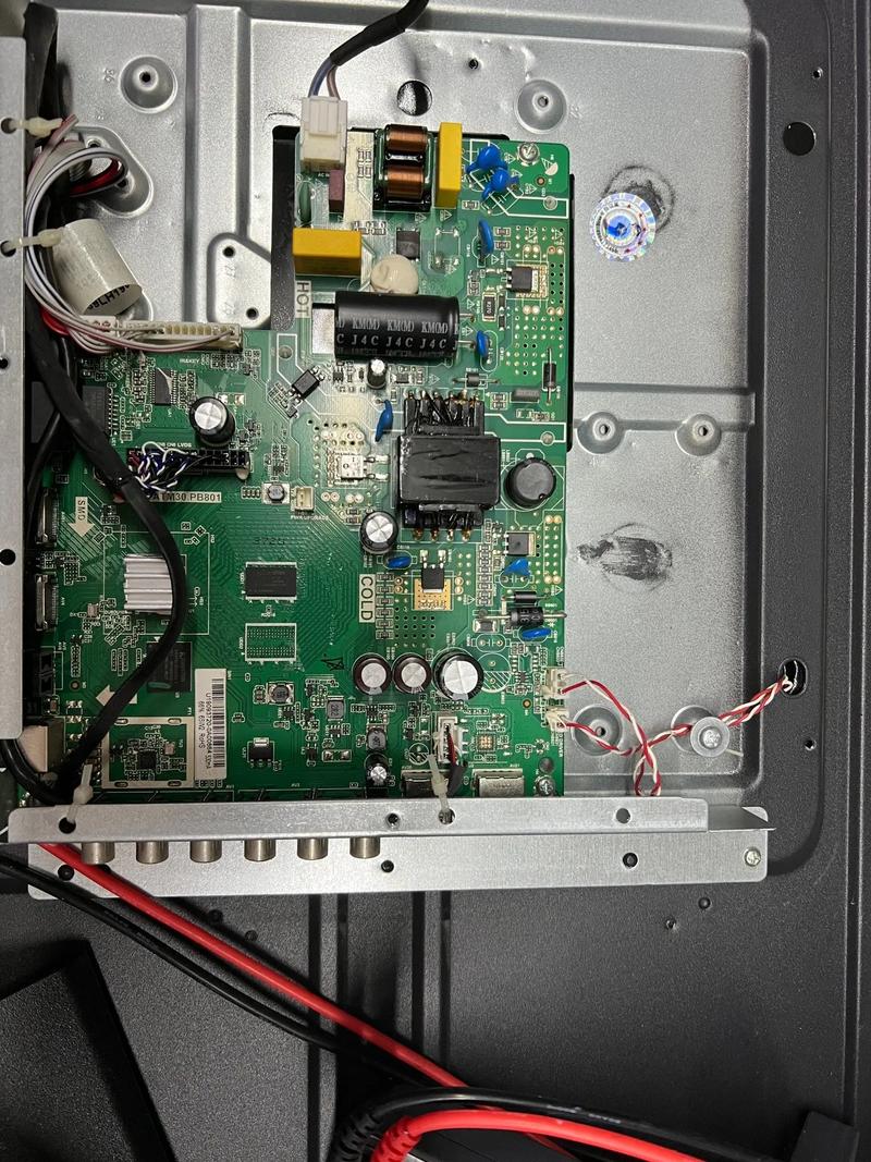 新媒體風格：A010081電路板維修方法大揭秘