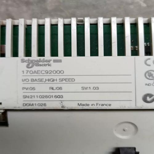 施耐德觸摸屏輸入模塊維修