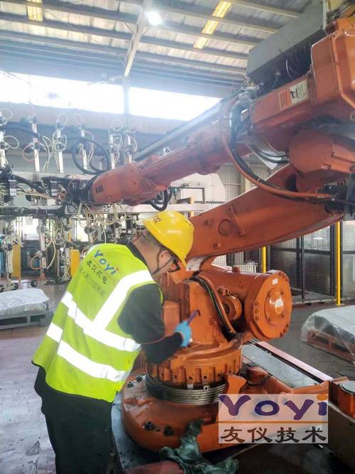 梅州ABB機器人維修：解決您生產線上的機器人故障