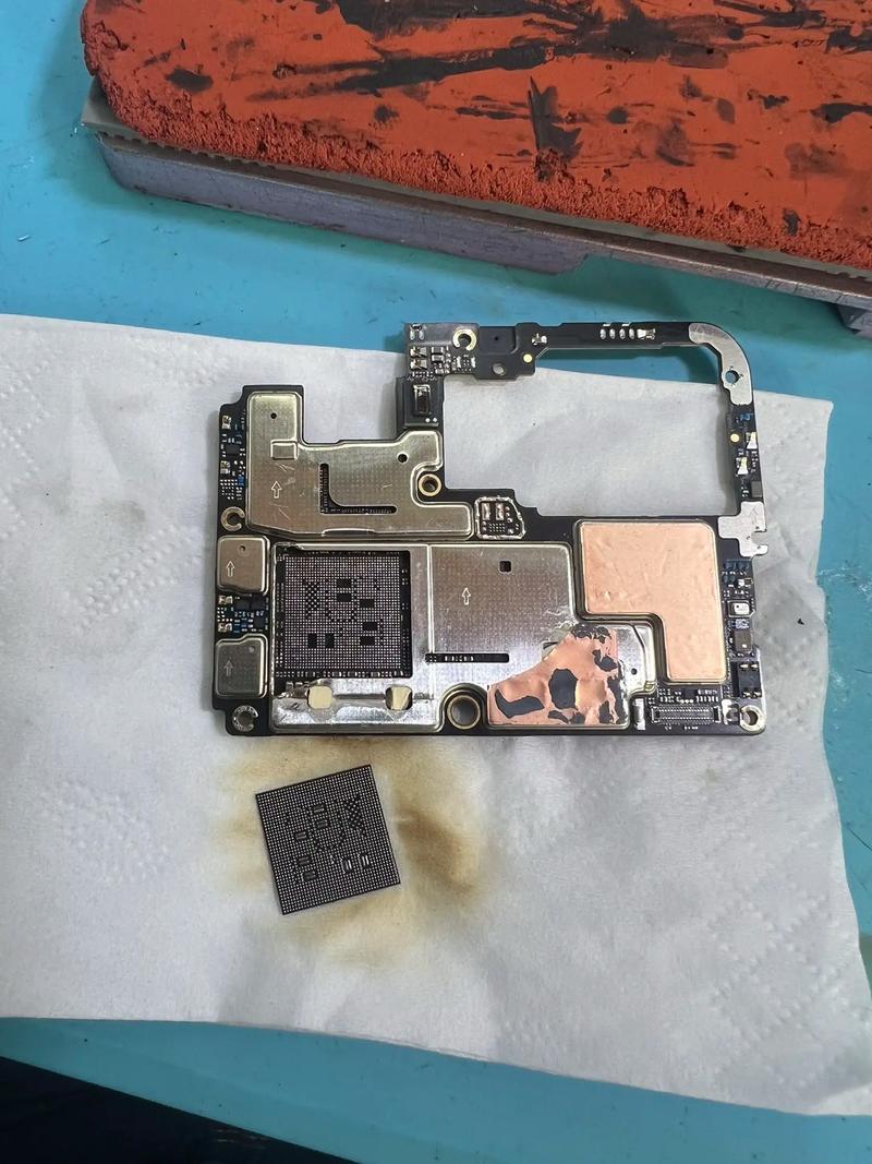 河源觸摸屏主板的燒壞維修