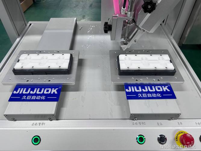 無錫電路板點膠機維修：解決故障快速高效，保障生產質量！