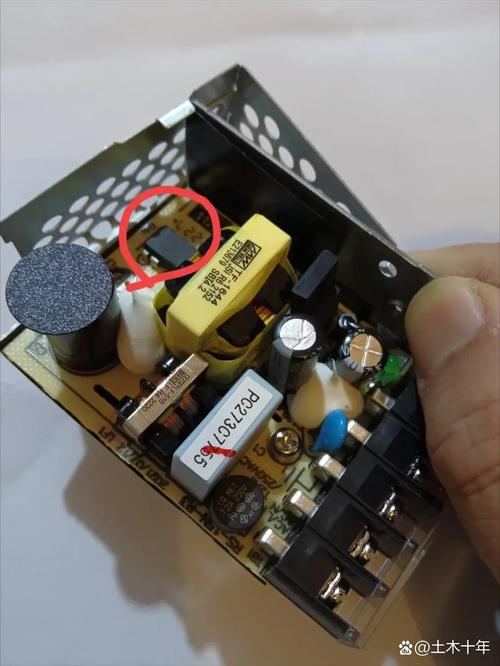 燈泡線路板維修——為您解決照明困擾