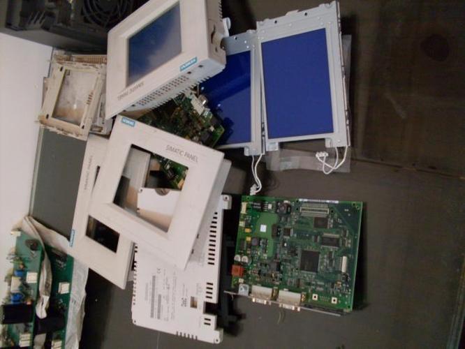 福州汽車觸摸屏液晶屏維修