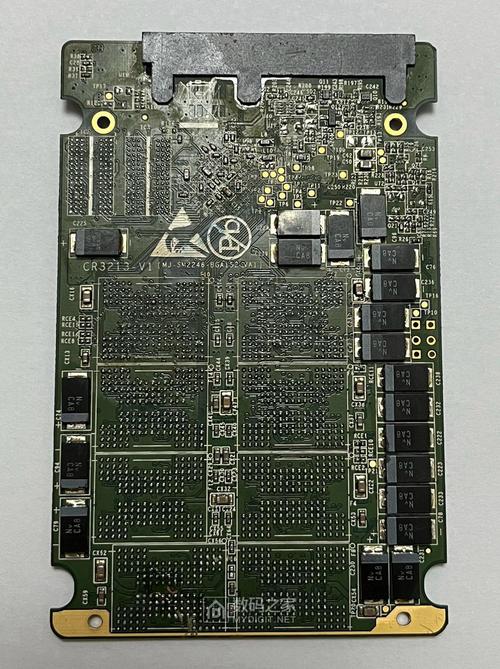 第一時間來維修硬盤線路板