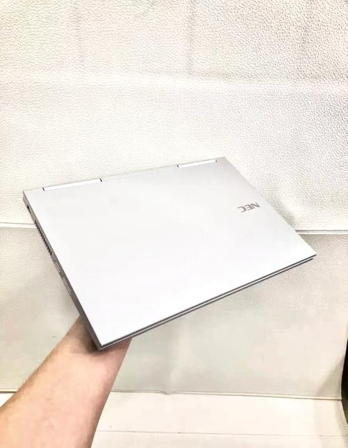 觸摸屏筆記本有必要貼膜嗎，觸摸屏筆記本電腦推薦