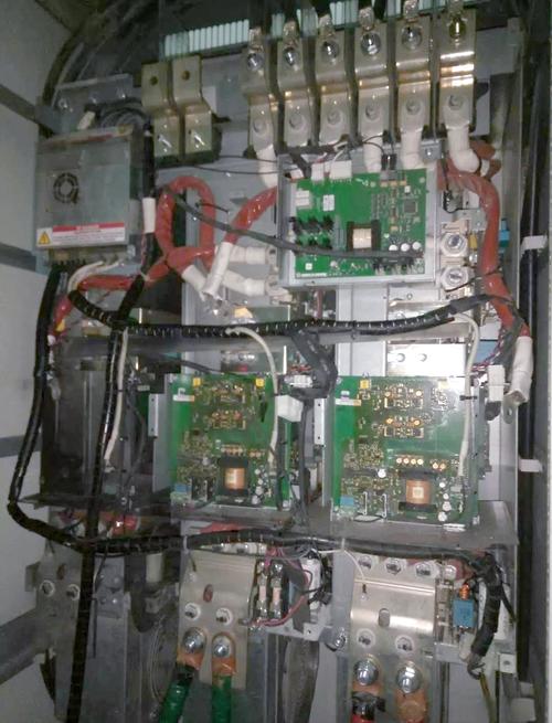 變頻器低速抖動維修