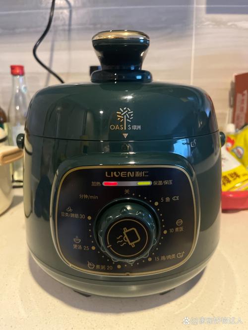 電壓力鍋作為現代家庭廚房中的必備烹飪工具，廣受消費者的喜愛。然而，在使用過程中，偶爾會出現線路板故障的情況，需要進行維修。為了幫助大家更好地理解電壓力鍋線路板維修圖以及正確操作流程，本文將詳細解讀該圖的各個組成部分和常見問題處理方法。